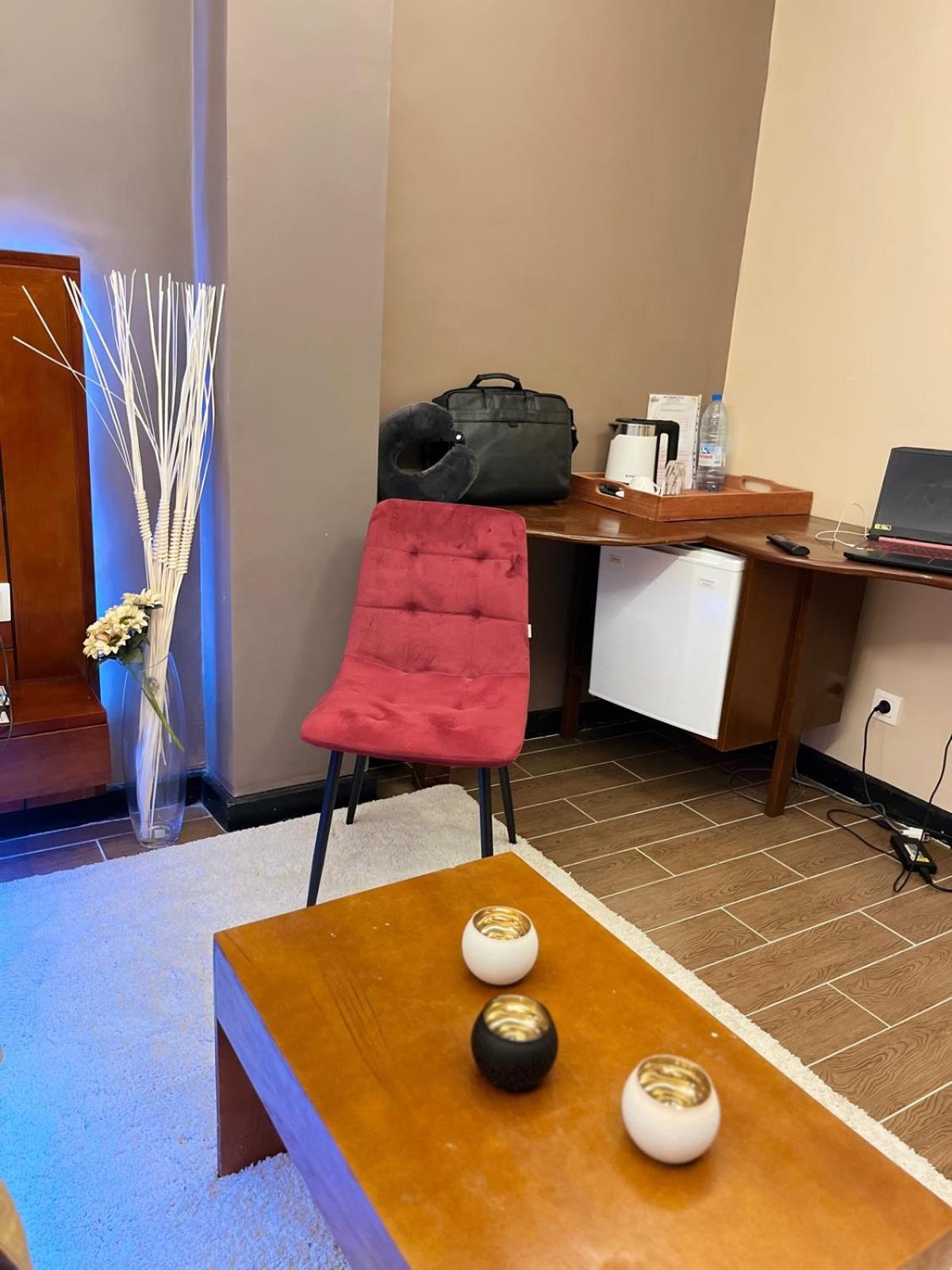 Sky Kenako Hotel Криби Экстерьер фото