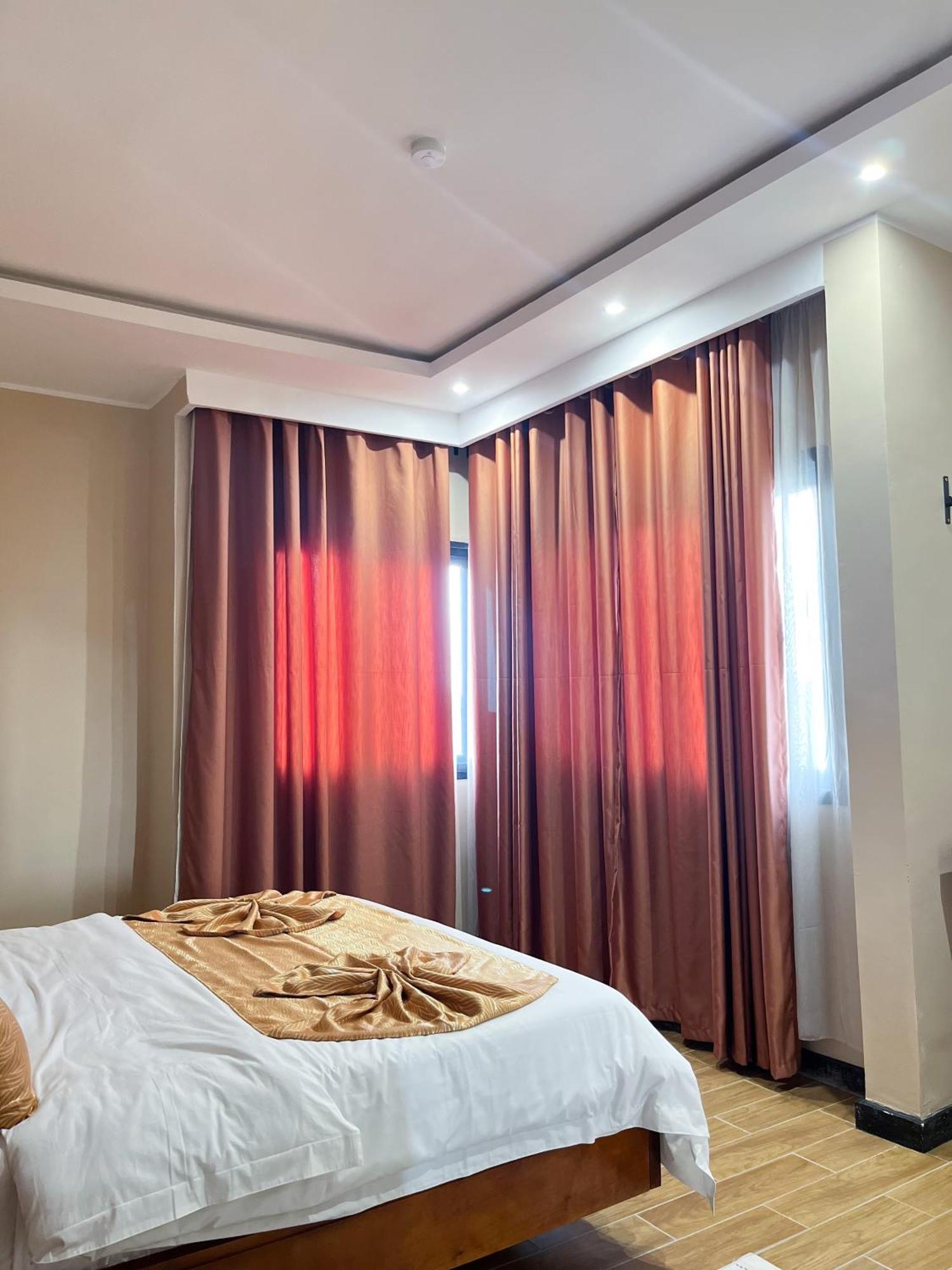 Sky Kenako Hotel Криби Экстерьер фото